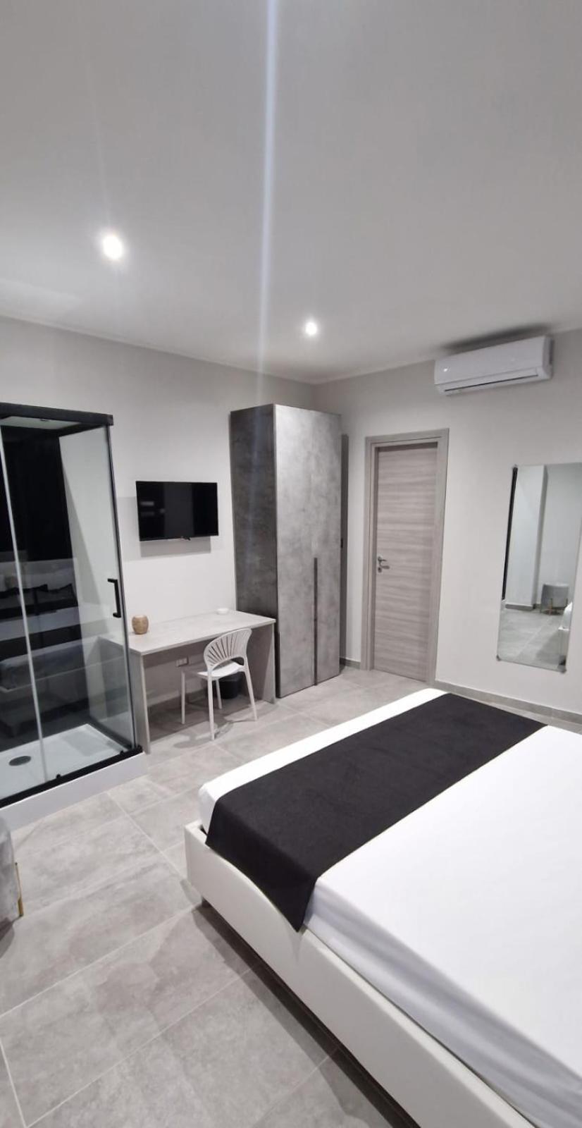 Movida Hotel *
