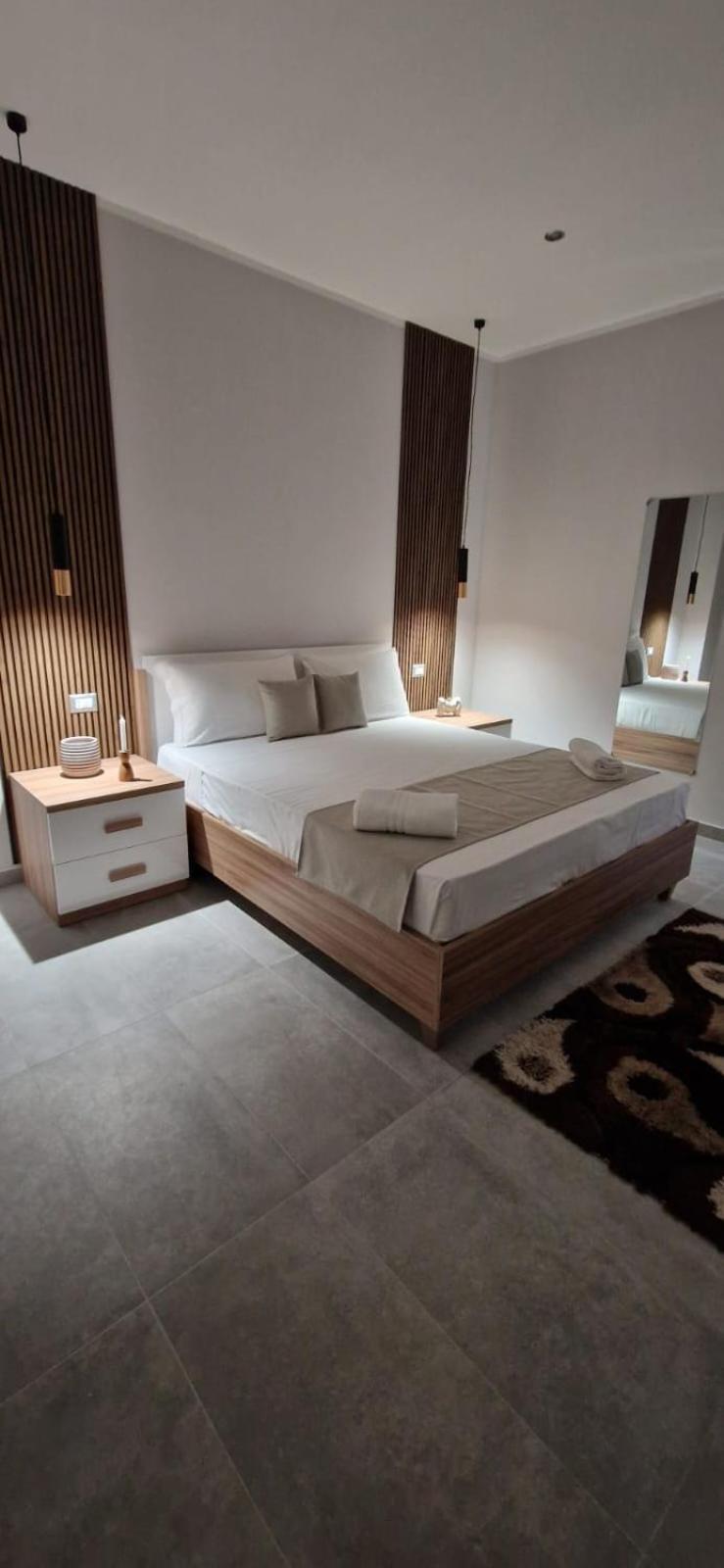 Movida Hotel *