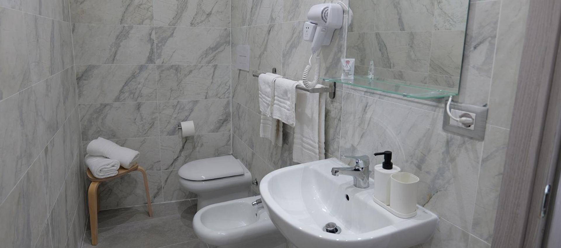 Movida Hotel